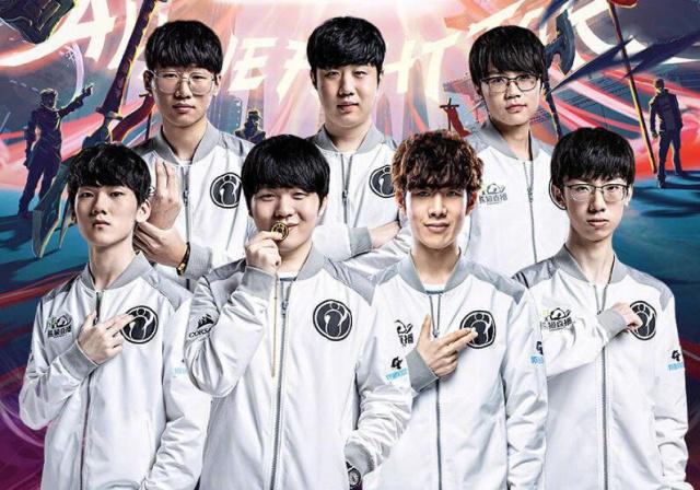 现场气氛并 现场气氛并