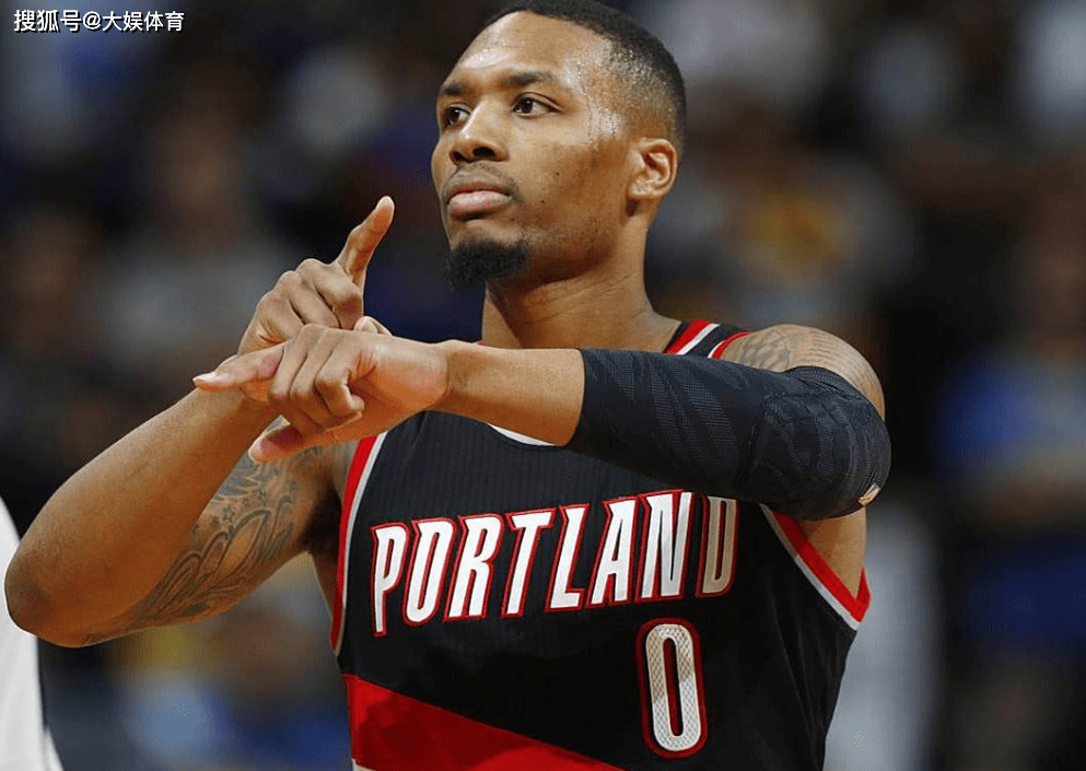 球王凭借个 球王凭借个